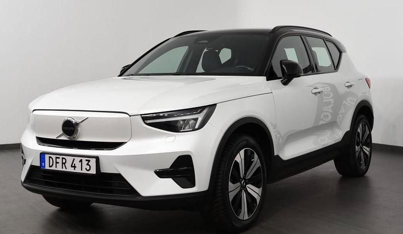 Hvidmetal Brugt 2022 Volvo XC40 Core SUV | 234.900 kr. (Fair pris) - Billede 1/3