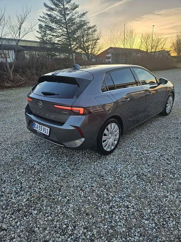 Brugt Opel Astra Elegance 150 HK (110 kW) 2024 Grå Hatchback