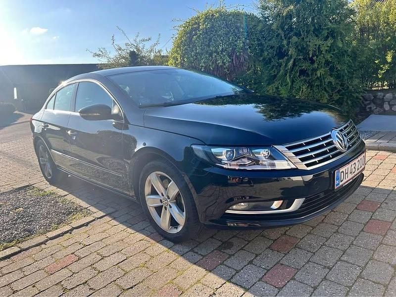 Sort Brugt 2014 VW Passat Sedan | 120.000 kr. (Lidt for dyr) - Billede 1/4
