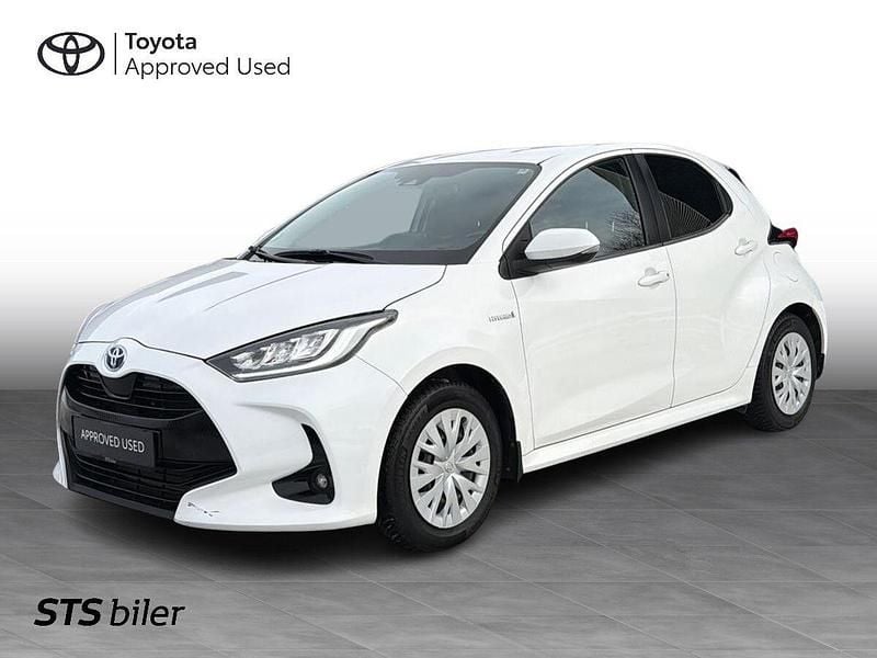 Brugt Toyota Yaris H3 116 HK (85 kW) 2021 Pure white Hatchback