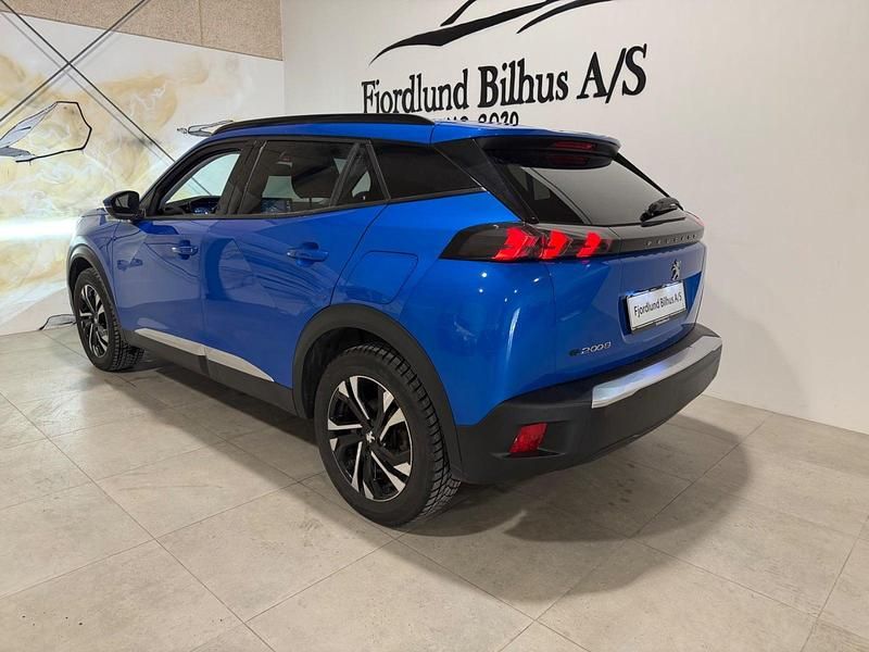 Brugt Peugeot e-2008 Allure 100 kW (136 HK) 2021 Blåmetal SUV