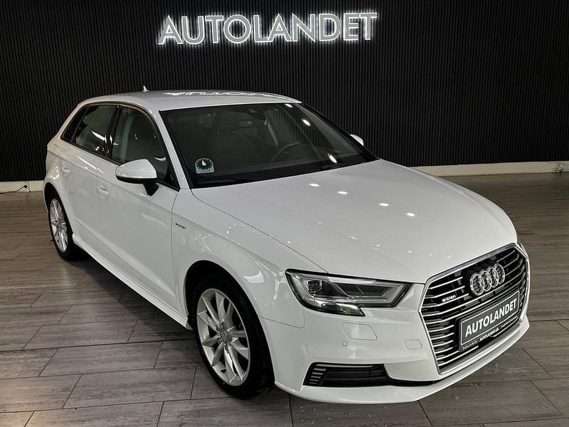 Hvid Brugt 2017 Audi A3 Sportback e-tron Sedan | 159.800 kr. (Fair pris) - Billede 1/4