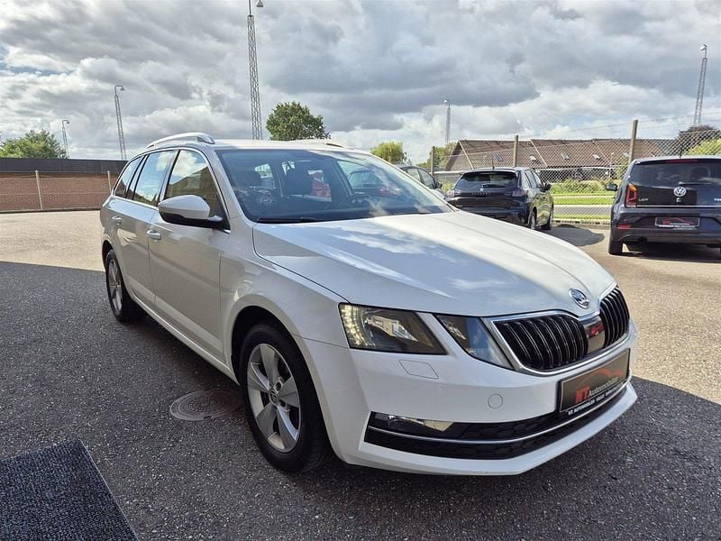 Brugt Skoda Octavia 115 HK (84 kW) 2018 Hvid Stationcar