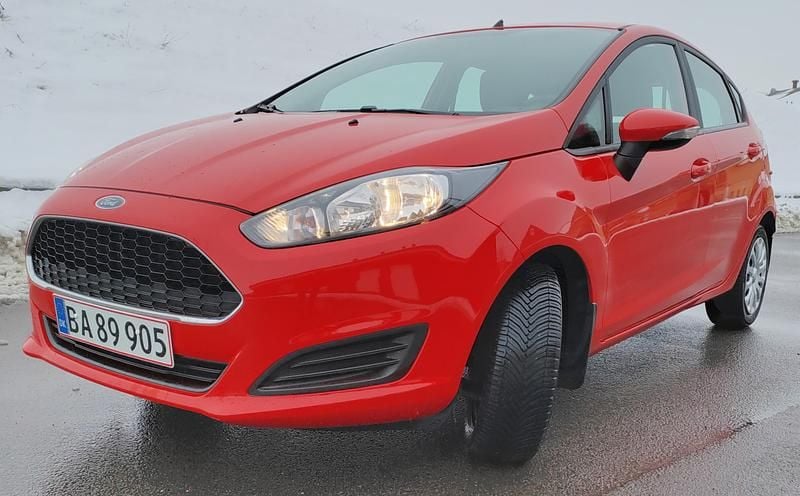 Brugt Ford Fiesta Trend 100 HK (73 kW) 2016 Rød Hatchback
