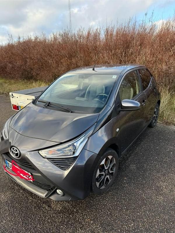 Brugt Toyota Aygo x-press 72 HK (52 kW) 2021 Hatchback
