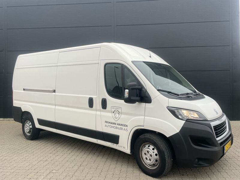 Std. hvid banquise Brugt 2021 Peugeot Boxer Premium Van | 139.900 kr. - Billede 1/4