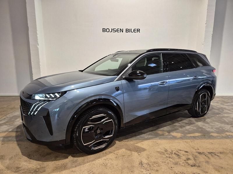 Obsession blue metal Brugt 2025 Peugeot e-5008 GT SUV | 349.990 kr. (God pris) - Billede 1/4