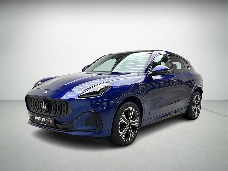 Blåmetal Brugt 2025 Maserati Grecale Folgore SUV | 849.900 kr. - Billede 1/4