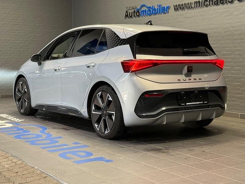 Brugt Cupra Born e-Boost 169 kW (231 HK) 2025 Sølvmetal Hatchback