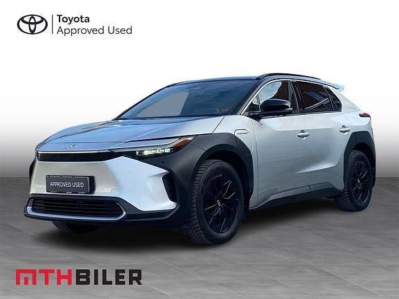 Brugt Toyota bZ4X Executive 160 kW (218 HK) 2023 Sølvmetal SUV