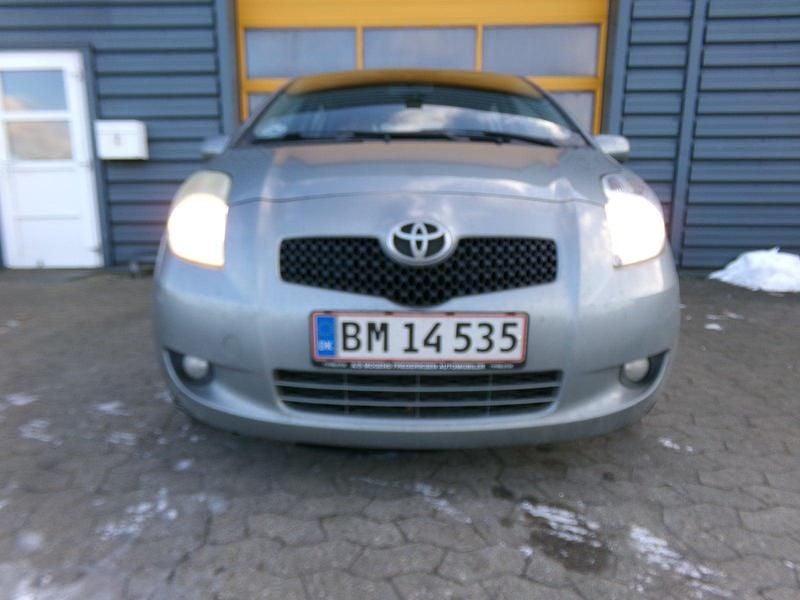 Brugt 2006 Toyota Yaris Sol Hatchback | 6.299 kr. (Super pris) - Billede 1/4