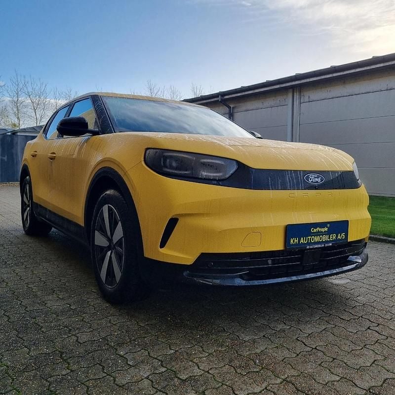 Ny Ford Capri Select 210 kW (286 HK) 2025 Gul SUV