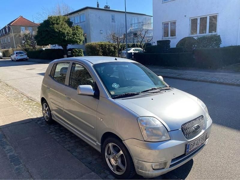 Brugt 2004 Kia Picanto Hatchback | 18.500 kr. (Lidt for dyr) - Billede 1/3
