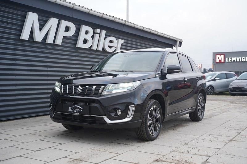 Sortmetal Brugt 2022 Suzuki Vitara Adventure | 209.700 kr. - Billede 1/4