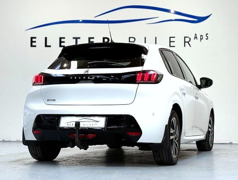 Brugt Peugeot 208 Allure 100 HK (73 kW) 2020 Hvid Hatchback