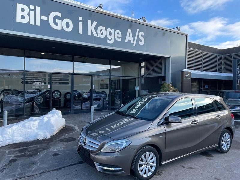 Brugt Mercedes B180 109 HK (80 kW) 2012 Grå MPV