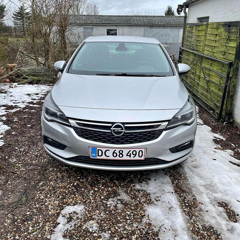Brugt Opel Astra Enjoy 110 HK (80 kW) 2016 Grå Hatchback