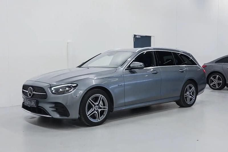 Gråmetal Brugt 2021 Mercedes E300 Stationcar | 454.900 kr. - Billede 1/3