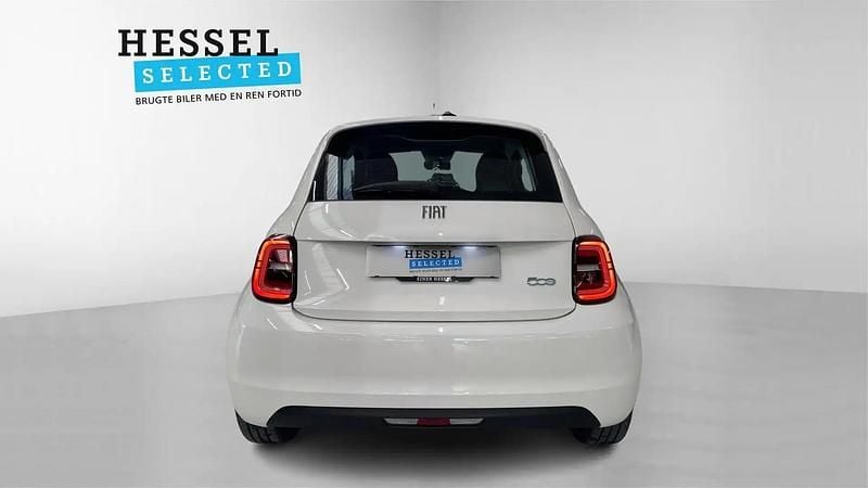 Brugt Fiat 500e Action 69 kW (95 HK) 2023 Hvid Hatchback