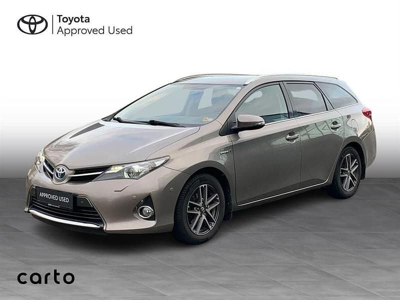 4v8 avantgarde bronze me Brugt 2015 Toyota Auris Touring Sports H2 Stationcar | 99.900 kr. (Super pris) - Billede 1/3