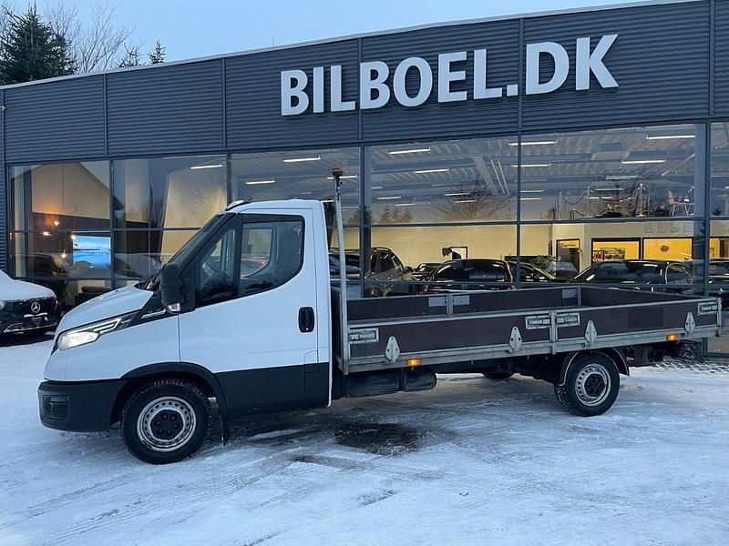 Brugt Iveco Daily 176 HK (129 kW) 2023 Hvid Afhentning