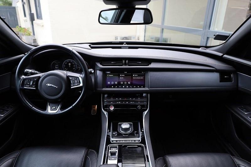 Brugt Jaguar XF R-Sport 300 HK (220 kW) 2017 Koks Sedan