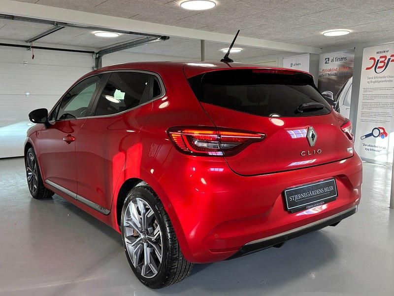 Brugt Renault Clio V Intens 140 HK (102 kW) 2021 Rødmetal Hatchback
