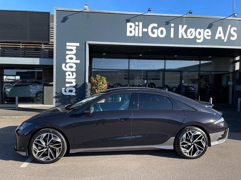 Brugt Hyundai Ioniq 6 Ultimate 168 kW (229 HK) 2024 Mørkblåmetal Sedan