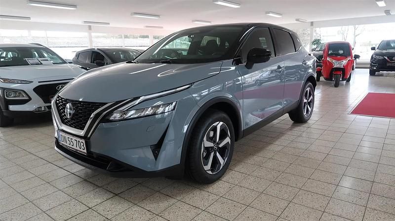 Grå/sort Brugt 2022 Nissan Qashqai N-Connecta SUV | 319.900 kr. (Dyr) - Billede 1/4