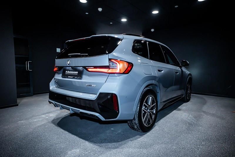Brugt BMW iX1 M Sport 150 kW (204 HK) 2024 Farve: grå SUV