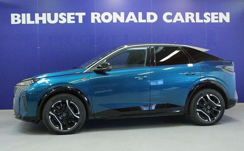 Blåmetal Brugt 2024 Peugeot e-3008 GT SUV | 289.900 kr. (Fair pris) - Billede 1/4