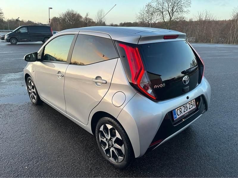 Brugt Toyota Aygo x-press 72 HK (52 kW) 2020 Grå Hatchback