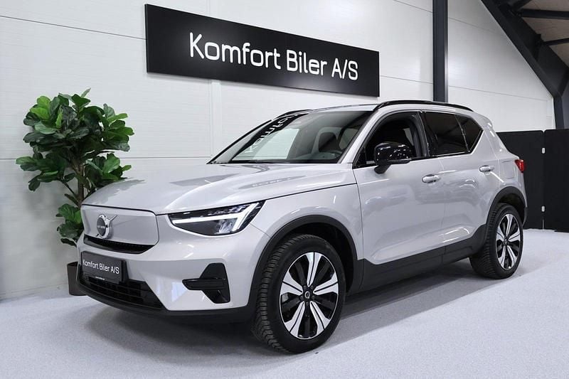 Sølvmetal Brugt 2022 Volvo XC40 Core SUV | 218.900 kr. (God pris) - Billede 1/4