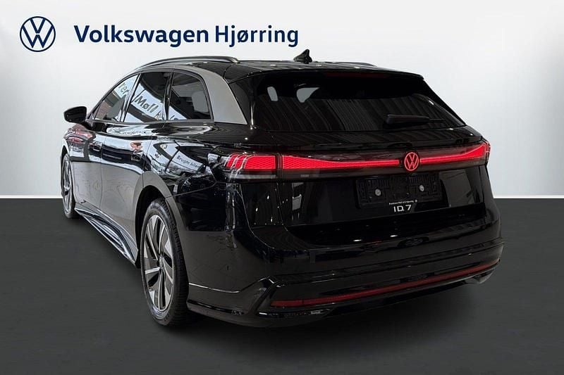 Brugt VW ID.7 Style 210 kW (286 HK) 2024 Sortmetal Stationcar