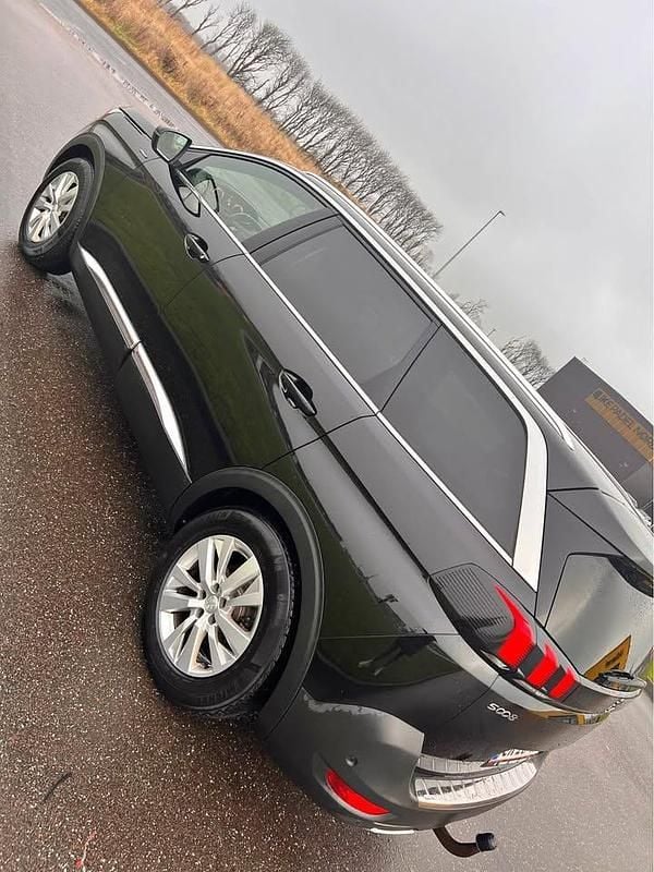 Brugt 2017 Peugeot 5008 GT-line SUV | 149.999 kr. (Fair pris) - Billede 1/4