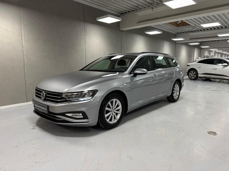 Pyritesoelvmetallic Brugt 2020 VW Passat Business+ Stationcar | 223.300 kr. (God pris) - Billede 1/4