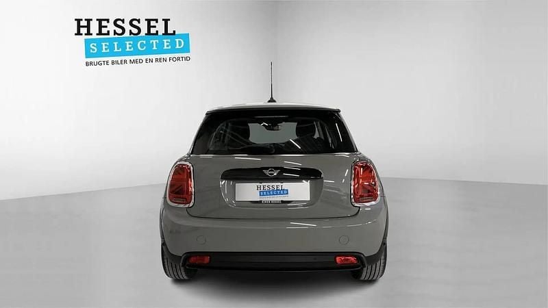 Brugt Mini Cooper Essential 135 kW (184 HK) 2021 Grå Hatchback