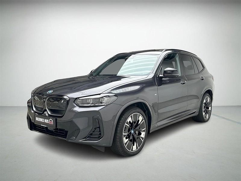 Gråmetal Brugt 2023 BMW iX3 M Sport SUV | 369.400 kr. (God pris) - Billede 1/4