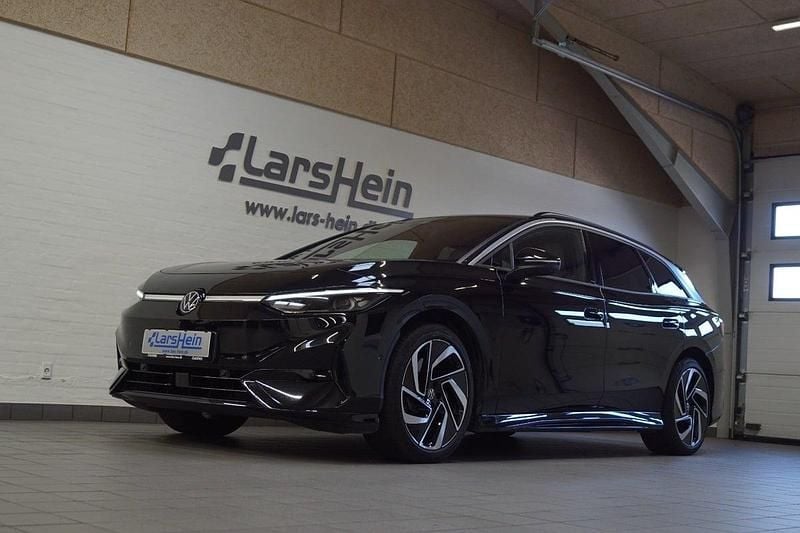 Brugt VW ID.7 Style 210 kW (286 HK) 2025 Sortmetal Stationcar