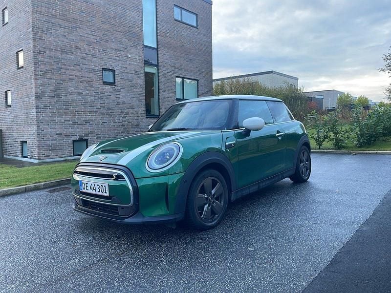 Grønmetal Brugt 2021 Mini Cooper SE Hatchback | 139.900 kr. (Fair pris) - Billede 1/4