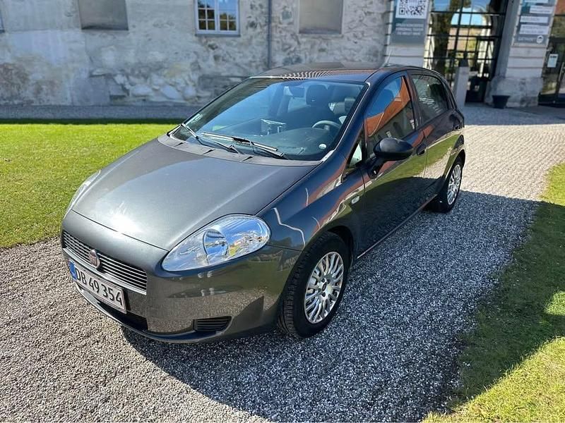 Brugt Fiat Punto 69 HK (50 kW) 2012 Hatchback