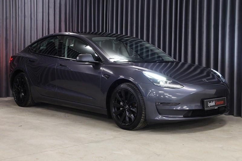 Koks Brugt 2021 Tesla Model 3 Long Range AWD Sedan | 164.900 kr. (Fair pris) - Billede 1/4