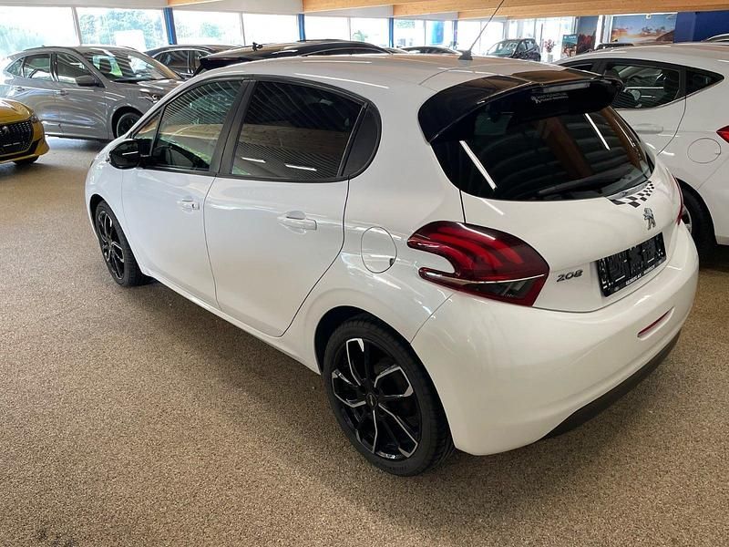 Brugt Peugeot 208 Active 82 HK (60 kW) 2015 Hvid Hatchback