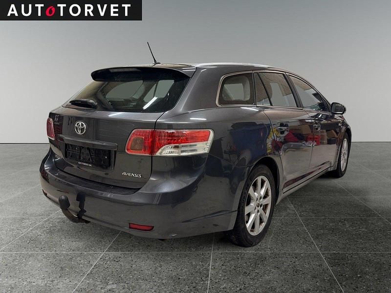 Brugt Toyota Avensis T3 150 HK (110 kW) 2011 Koksmetal Stationcar