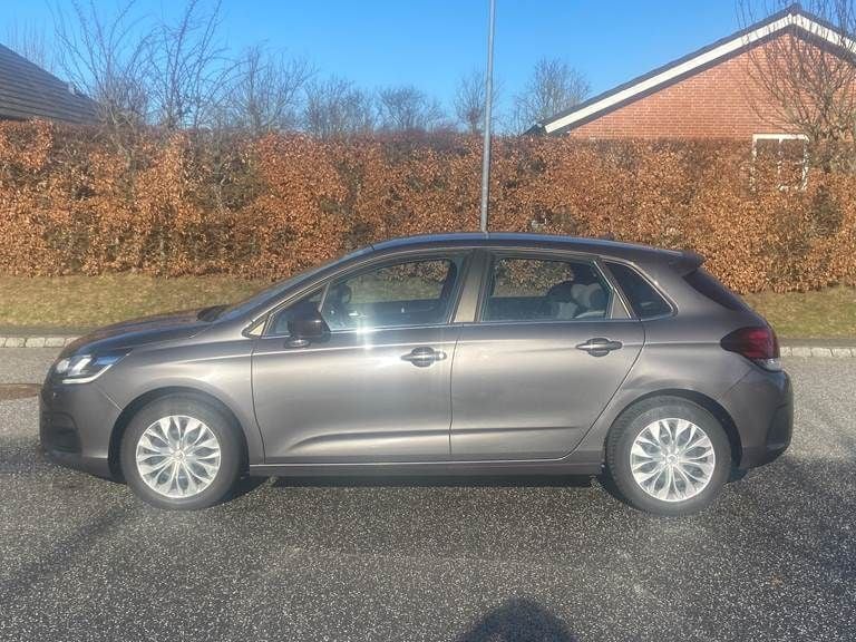 Brugt 2015 Citroën C4 Sedan | 67.000 kr. - Billede 1/3