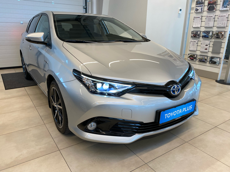 Solgt Toyota Auris Hybrid 1,8 B/EL ., brugt 2018, km 16