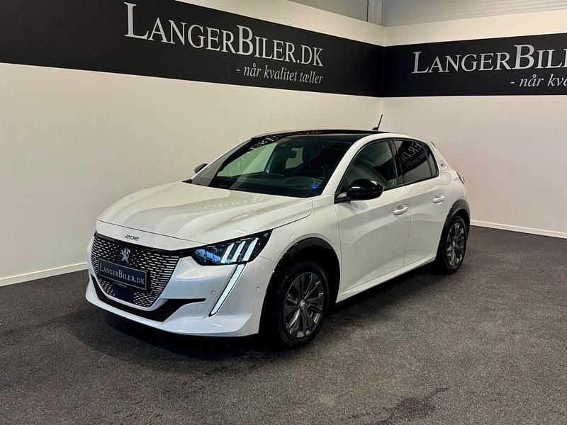Hvid Brugt 2021 Peugeot e-208 GT Hatchback | 129.500 kr. (Fair pris) - Billede 1/4