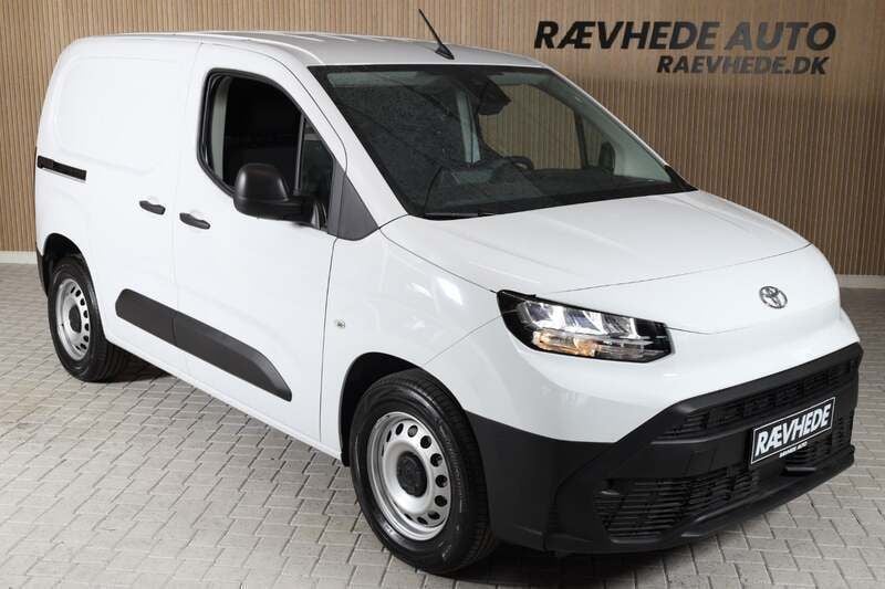 Hvid Ny 2025 Toyota Proace City Van | 199.900 kr. - Billede 1/4