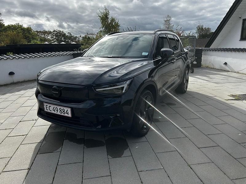 Sortmetal Brugt 2024 Volvo EX40 SUV | 385.000 kr. (Super pris) - Billede 1/4