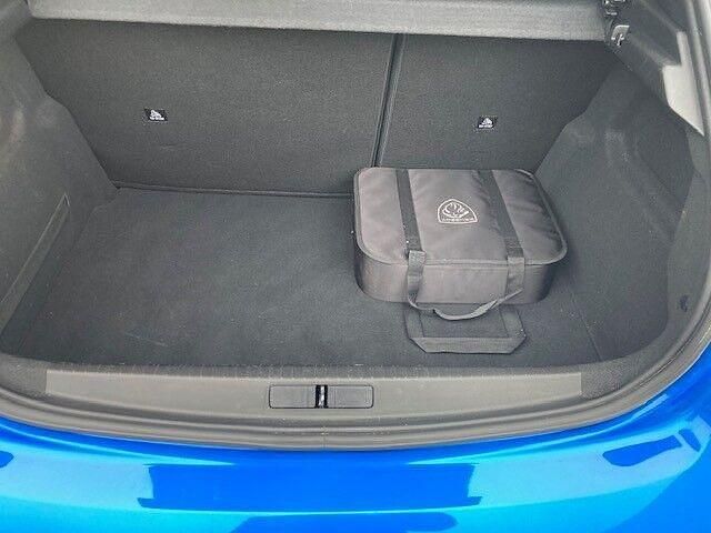 Brugt Peugeot e-208 Allure 100 kW (136 HK) 2023 Blå vertgiblå vertgi Hatchback